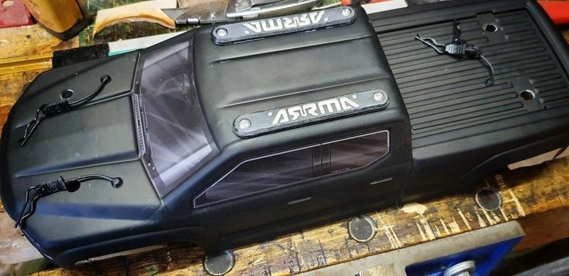 ARRMA Big Rock Roof Slider protection