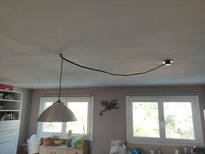 Boitier de déport de lampe de plafond