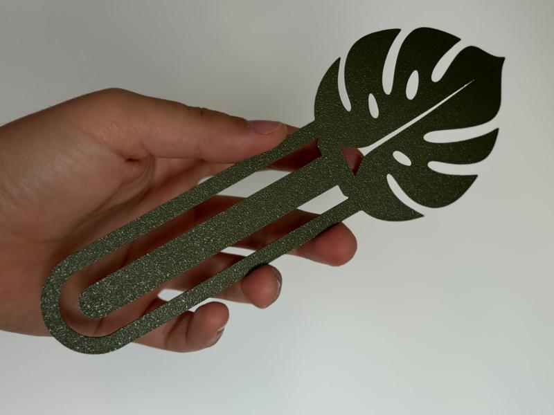 Monstera Leaf Bookmark