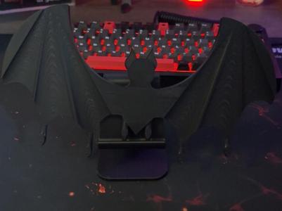 Bat keyhanger