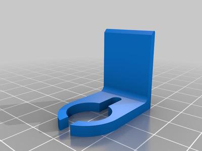 C9 light clips