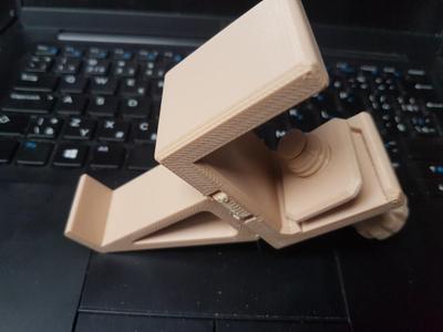 Headphones holder