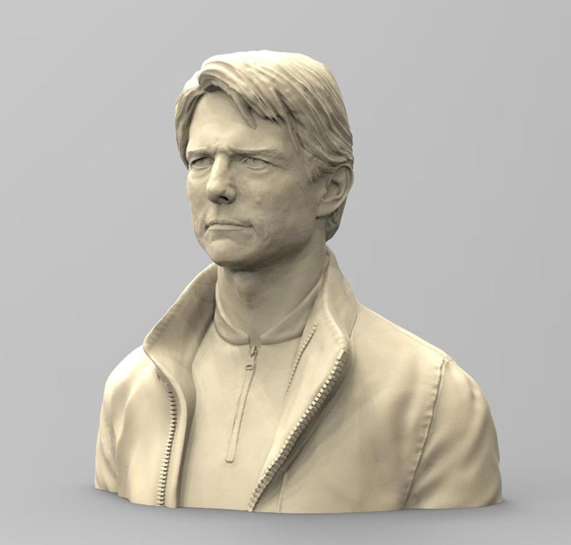 TOM CRUISE ETHAN HUNT