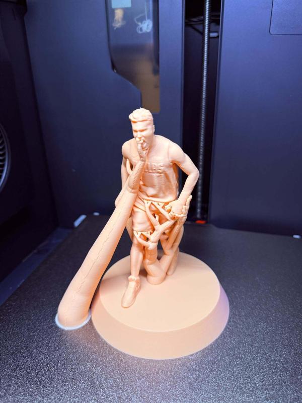 Luka Dončić - Step-Back Phenom Tribute – Dynamic Basketball 3D Printable Sculpture (STL & OBJ)