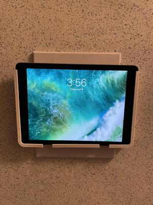 iPad Pro 9.7 wall mount