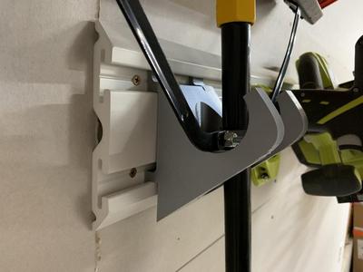 Gladiator Geartrack Gearwall Garden Shovel Rake Broom Hoe Tool Wall Mount