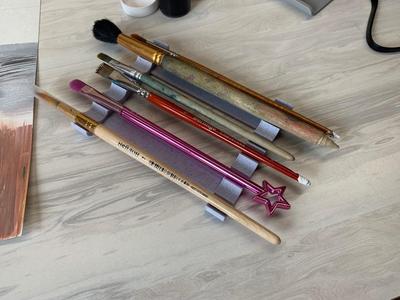 Brush Holder REMIX