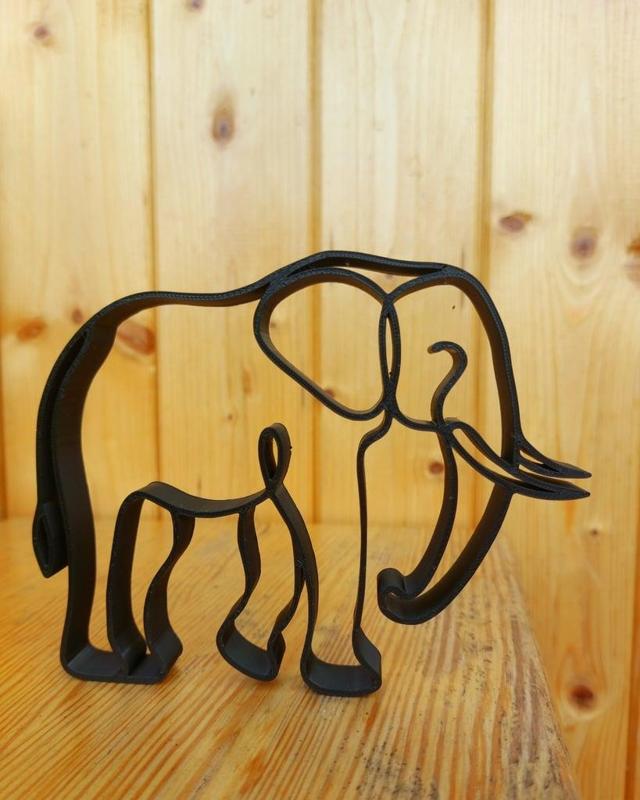 Minimalist Elephant figure / Slon figurka