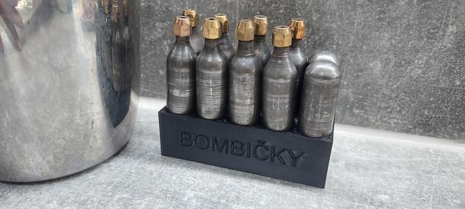 Holder for soda bottles 8gr CO2 / Držák na soda bombičky (sifonové) CO2 8gr