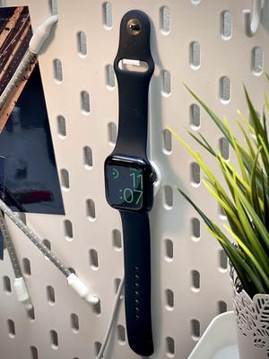 Apple Watch Ikea SKÅDIS charging stand