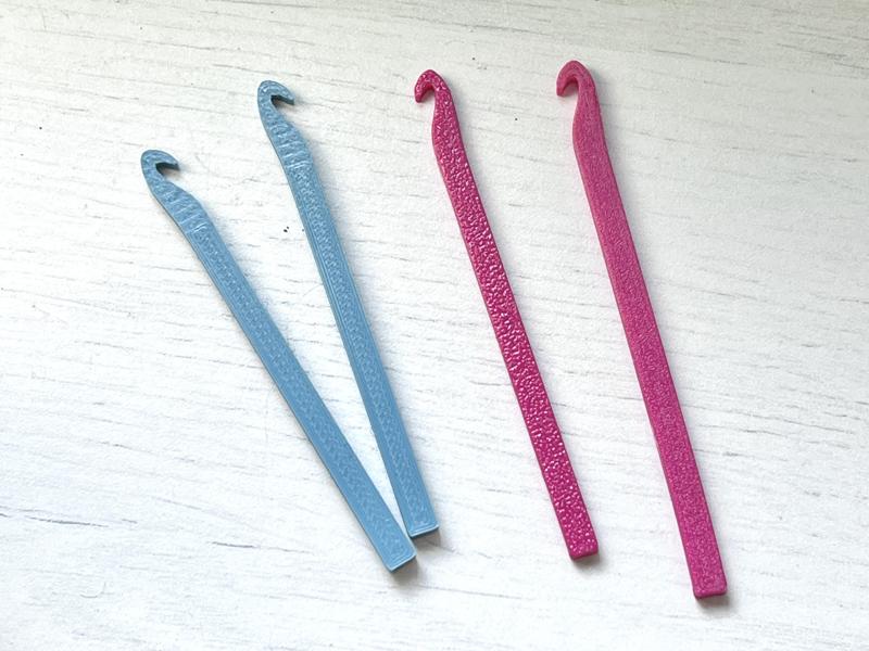 Tiny hook for rubber band loom - fast print