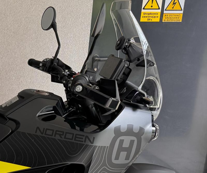 Husqvarna Quad Lock phone mount with cuttings for Quad Lock Vibration Dampener