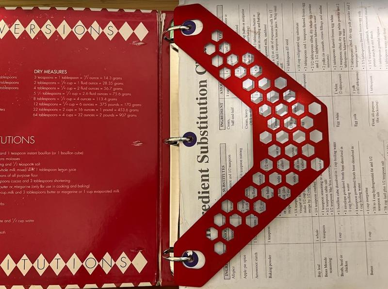 Sheet Lifter for 3-Ring Binders