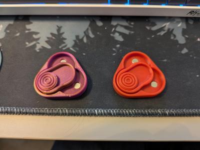 Magnetic slider fidget toy