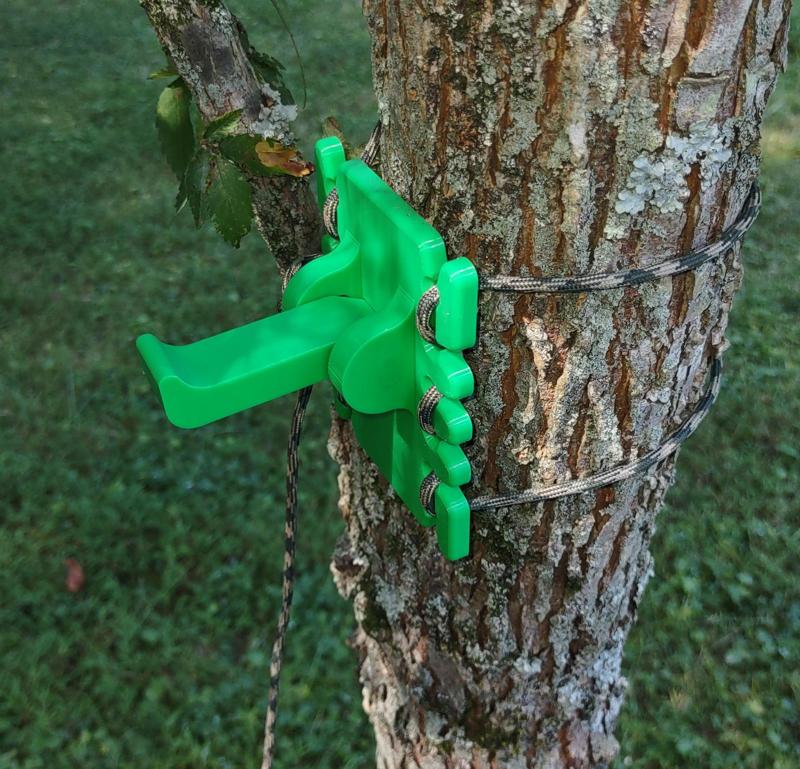 Paracord Tree Hook
