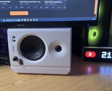 Edifier MR4 Horizontal Stand