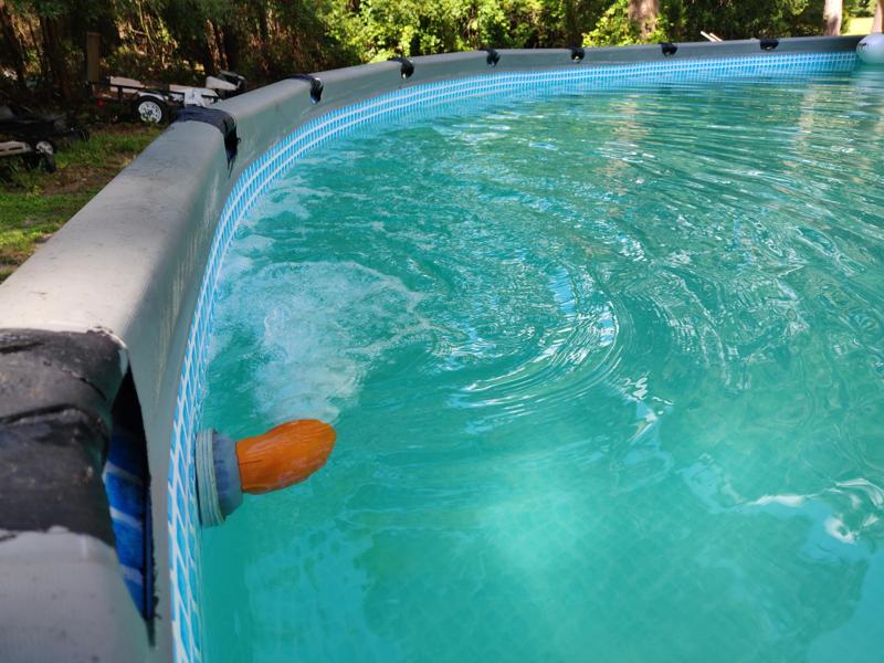 Intex Right Angle Nozzle Adapter for 40mm hoses/56mm threads