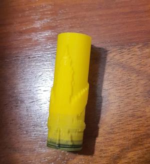 Clipper sleeve with weed leaf