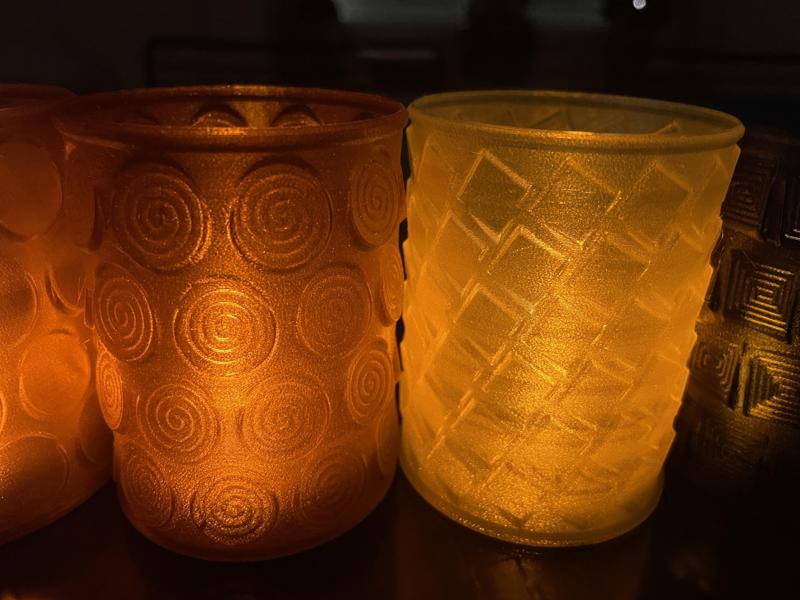 Tea light holder: geometric inclined plane pattern