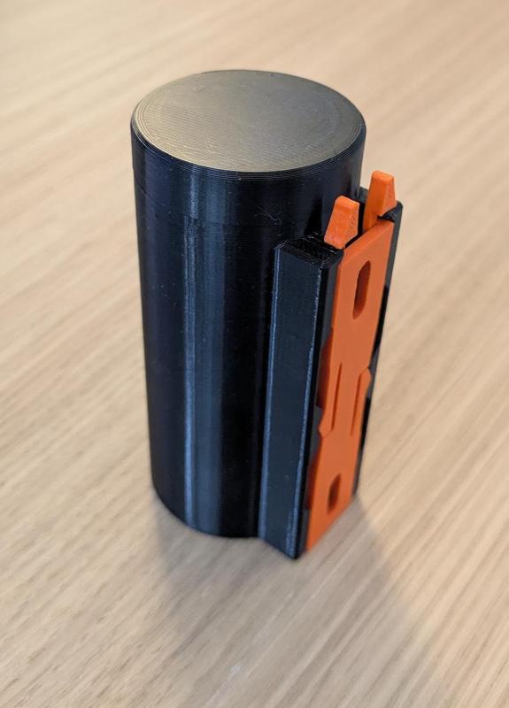 Mini tool bottle for bike mount v2