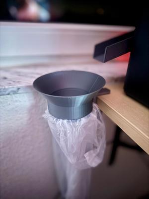 Desk Trashcan Funnel V1