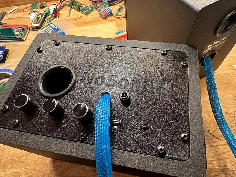 NoSonus amplifier PCB holder