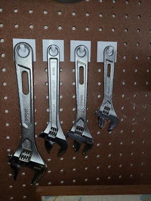 Pegboard Simple Hooks