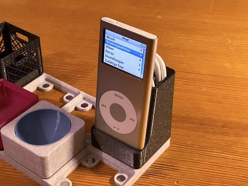 Gridfinity 2nd gen iPod Nano Stand