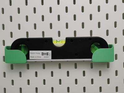 Skadis Trixig spirit level holder