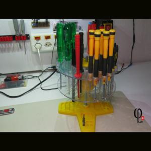 Tool Carousel With Empty Filament Roll