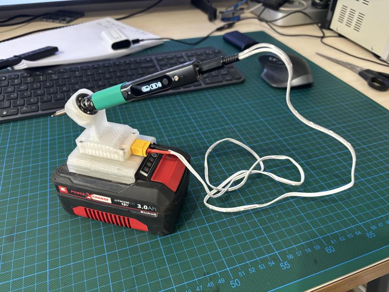 Pinecil holder for Einhell batteries