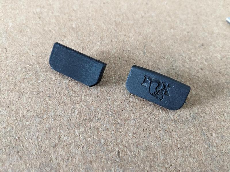 FOX AWL light mount plug