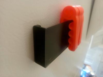 Magnetic Holder for Octopus Chip Clip