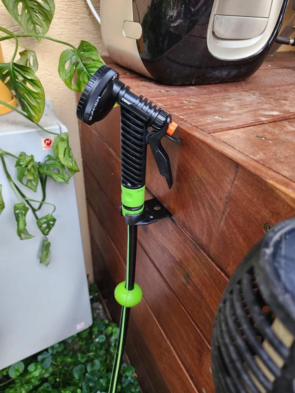 garden hose holder