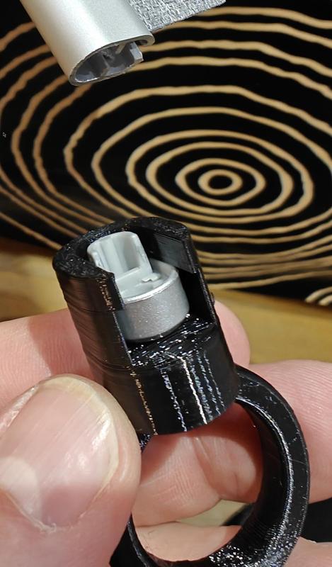 Fyrtur bottom rail end cap remover tool