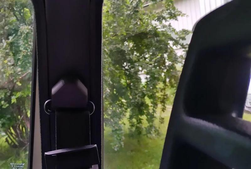 Seat Belt Bolt Cover for Volvo 240   