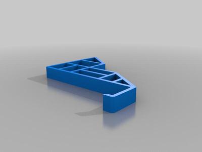 The geometric MacBook laptop stand - extended hooks for cooling pad