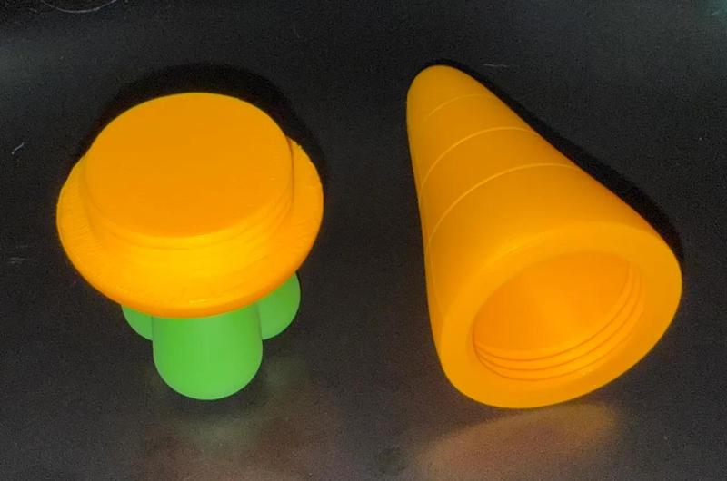 Screw Top Hollow Carrot   