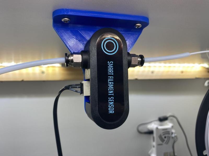 Enclosure Bracket for BIGTREETECH Smart Filament Sensor