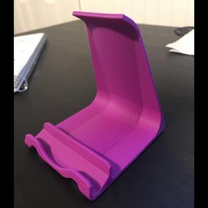 Phone stand - Loopy case and Popsocket friendly