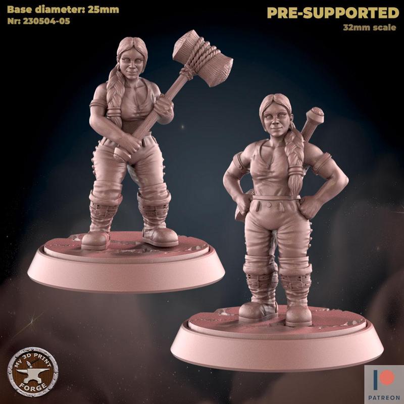Dwarf Female Paladin two models