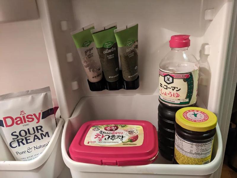 Herb Paste Tube Holder   