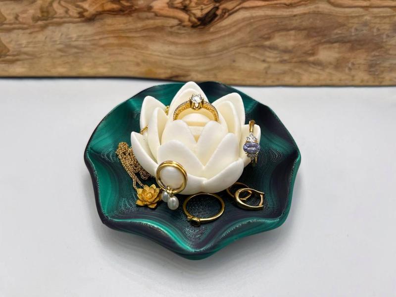 Lotus ring & jewelry holder tray