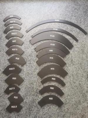 Radiuslehren in verschiedenen Größen   