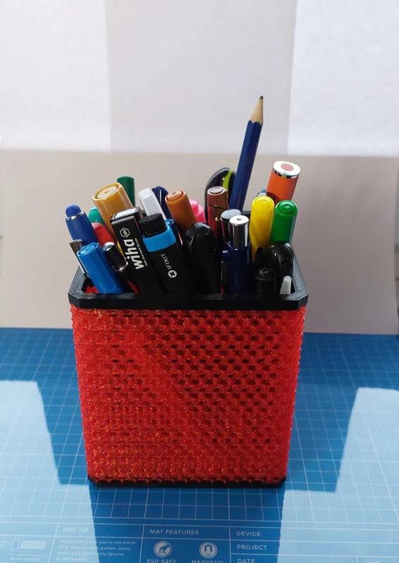 Pen holder   