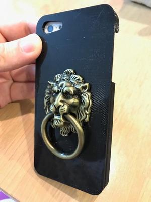 iPhone5/5s/SE Cover w/ Lion