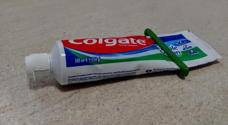 Flexible Toothpaste Squeezer