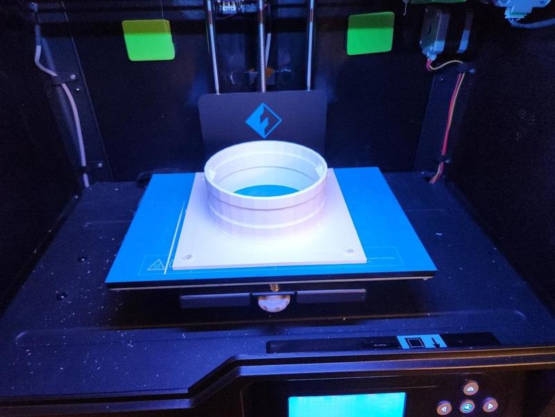 ~4 inch (100mm) Duct Connection Wall Window