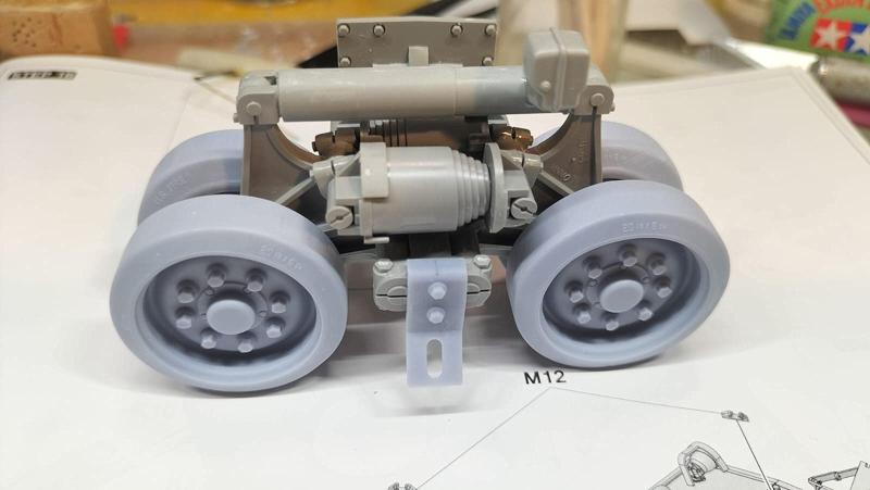 1/16 SHIPPING BRACKET FOR AHHQ M4A3E8 SHERMAN