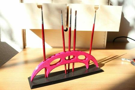 Batleth Paint Brush and Pencil Holder